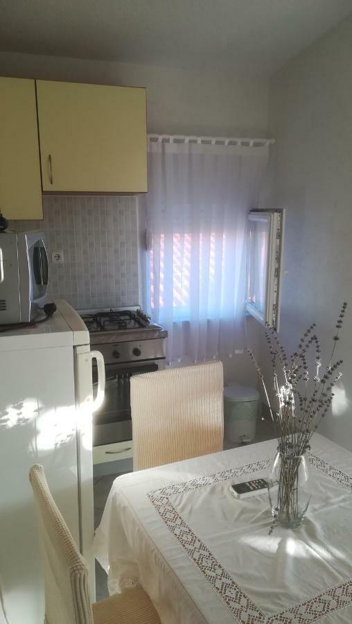 Apartment Krmpotic Vir Esterno foto